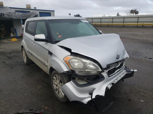 KIA SOUL + 2013 with VIN KNDJT2A60D7557630 - Photo from auction