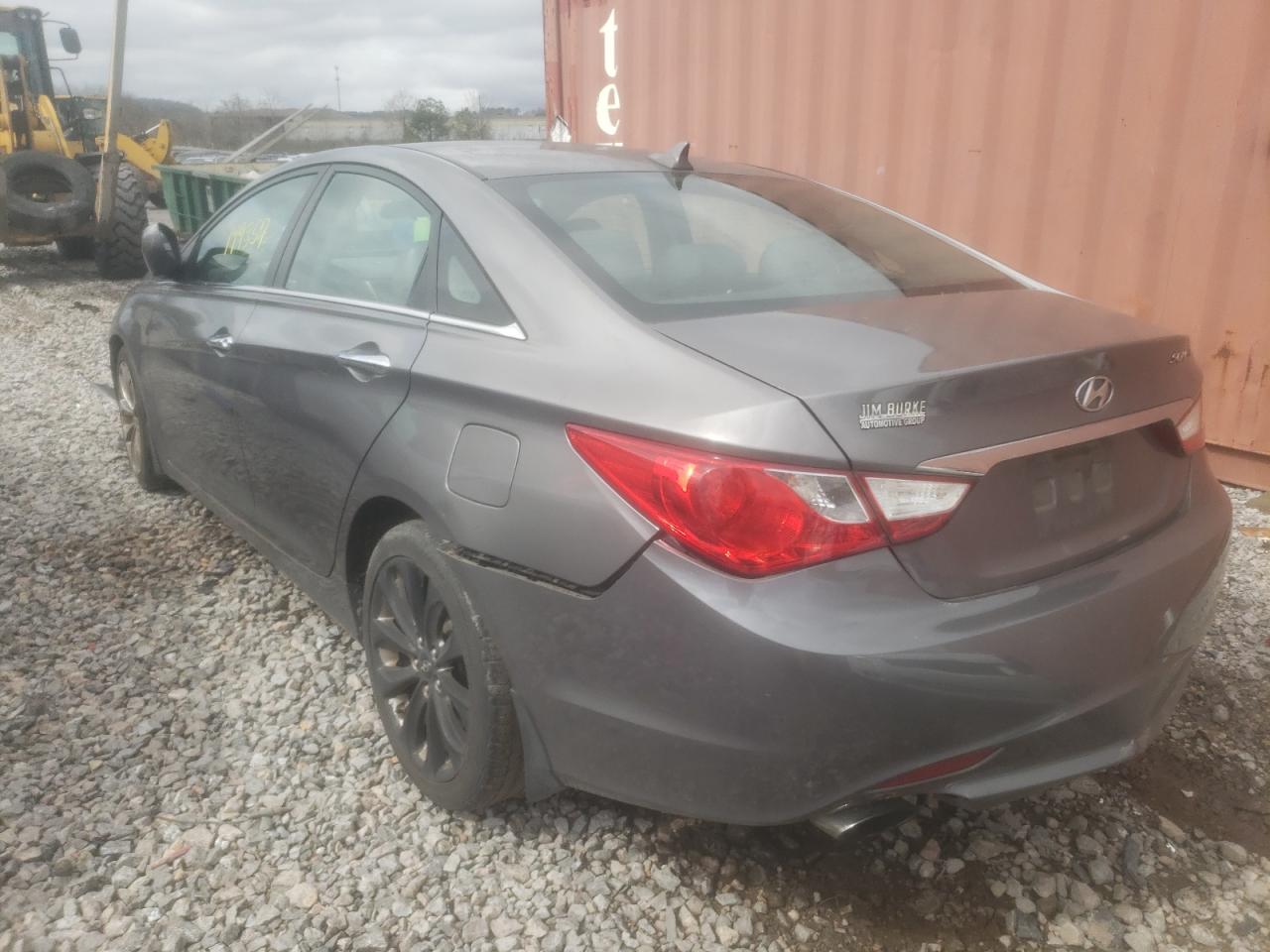 Photo 3 from auction – 2011 HYUNDAI SONATA SE with VIN 5NPEC4AC0BH128063
