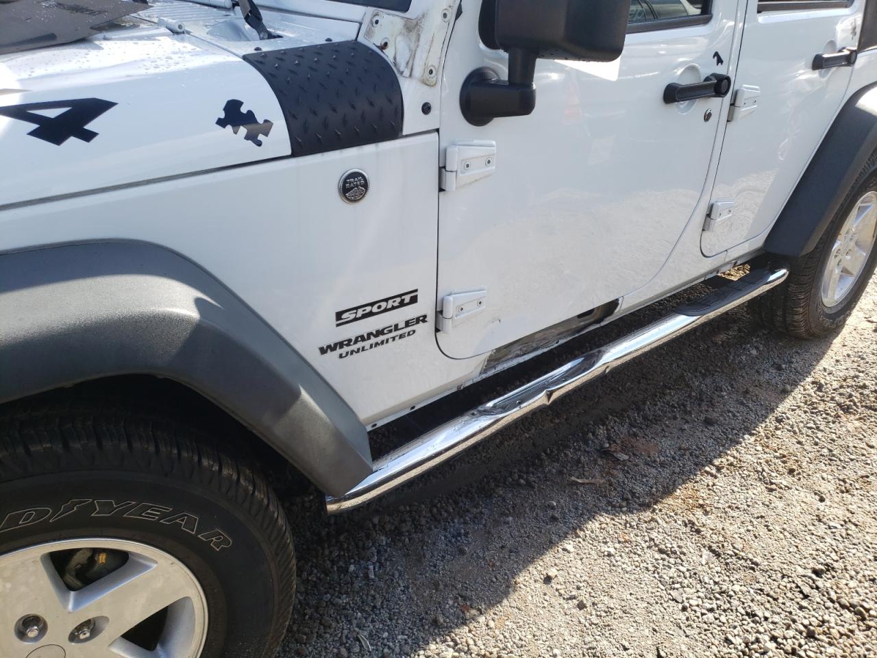 Photo 9 from auction – 2016 JEEP WRANGLER U with VIN 1C4BJWDG9GL137253
