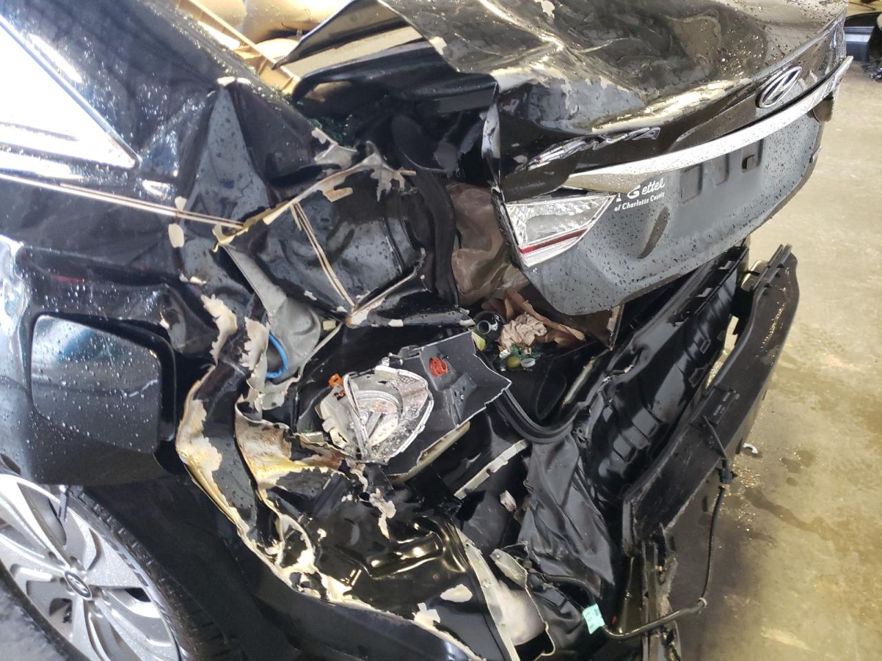 Photo 9 from auction – 2013 HYUNDAI SONATA HYB with VIN KMHEC4A40DA075511