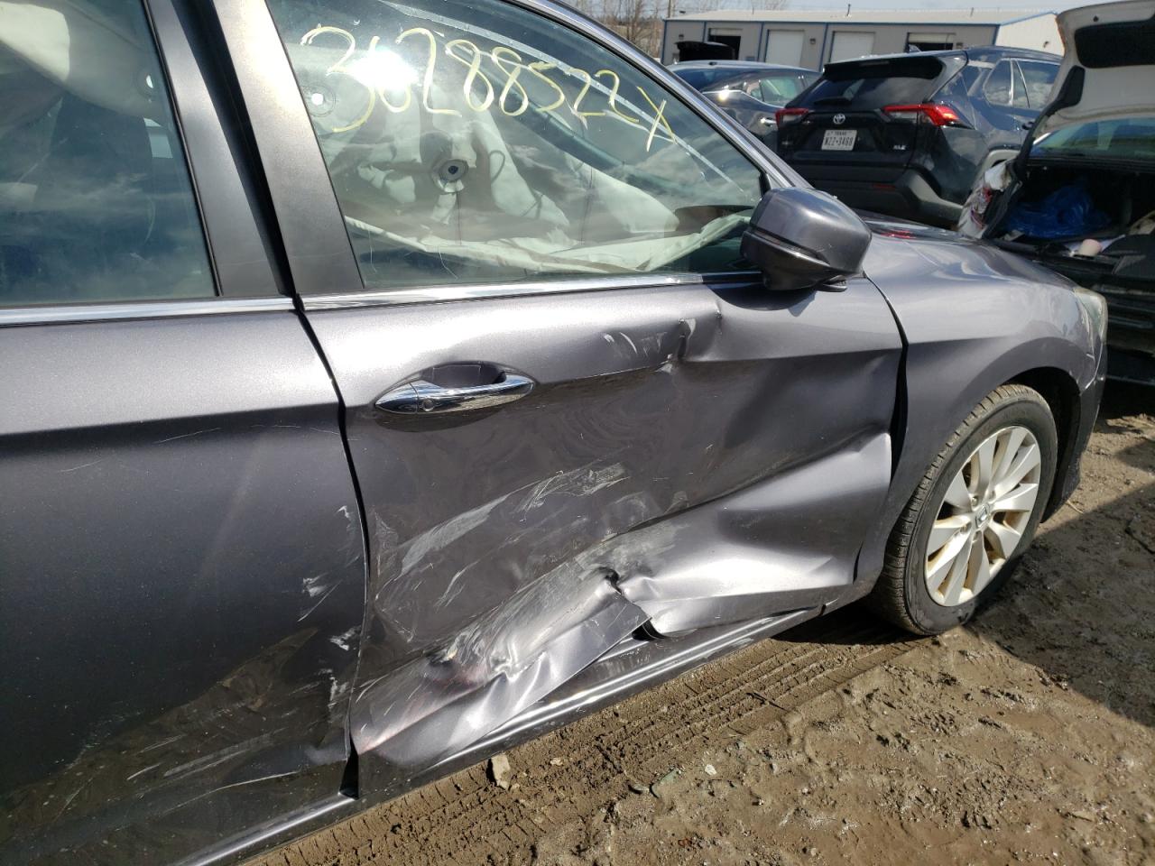 Photo 9 from auction – 2015 HONDA ACCORD EX with VIN 1HGCR2E78FA078423