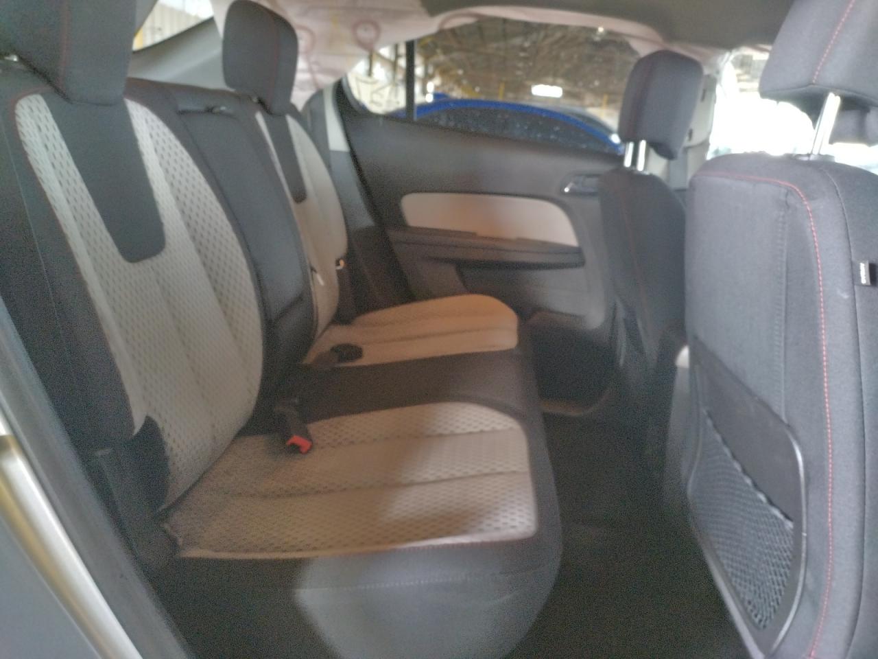 Photo 6 from auction – 2015 CHEVROLET EQUINOX LS with VIN 2GNALAEK3F6218209