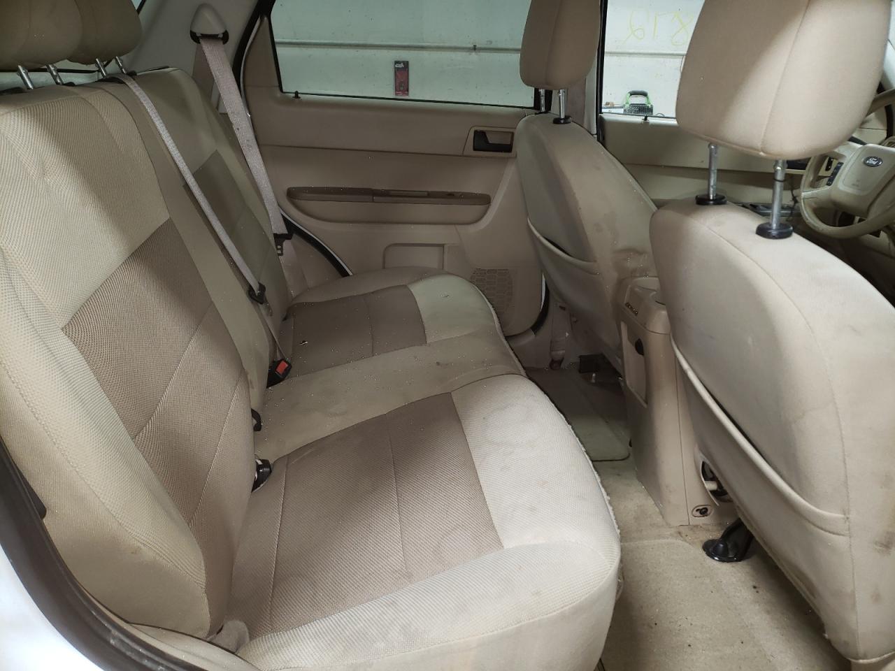 Photo 6 from auction – 2008 FORD ESCAPE XLT with VIN 1FMCU03128KB36194