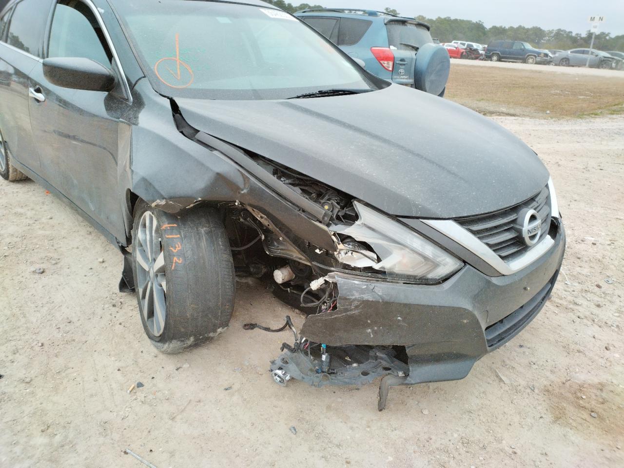 Photo 9 from auction – 2017 NISSAN ALTIMA 2.5 with VIN 1N4AL3AP1HN320697