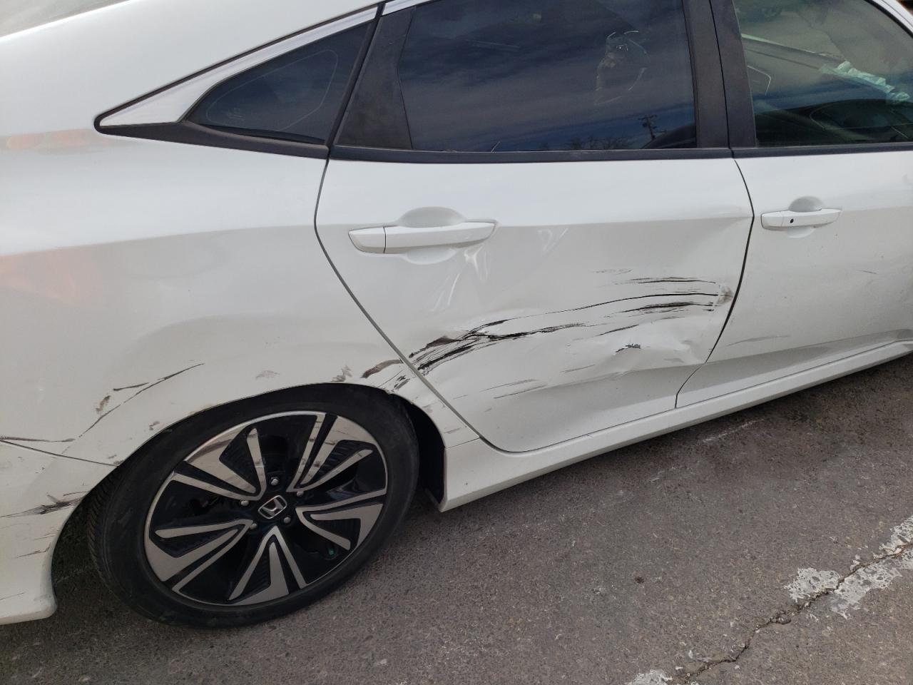 Photo 9 from auction – 2018 HONDA CIVIC EX with VIN JHMFC1F40JX030947