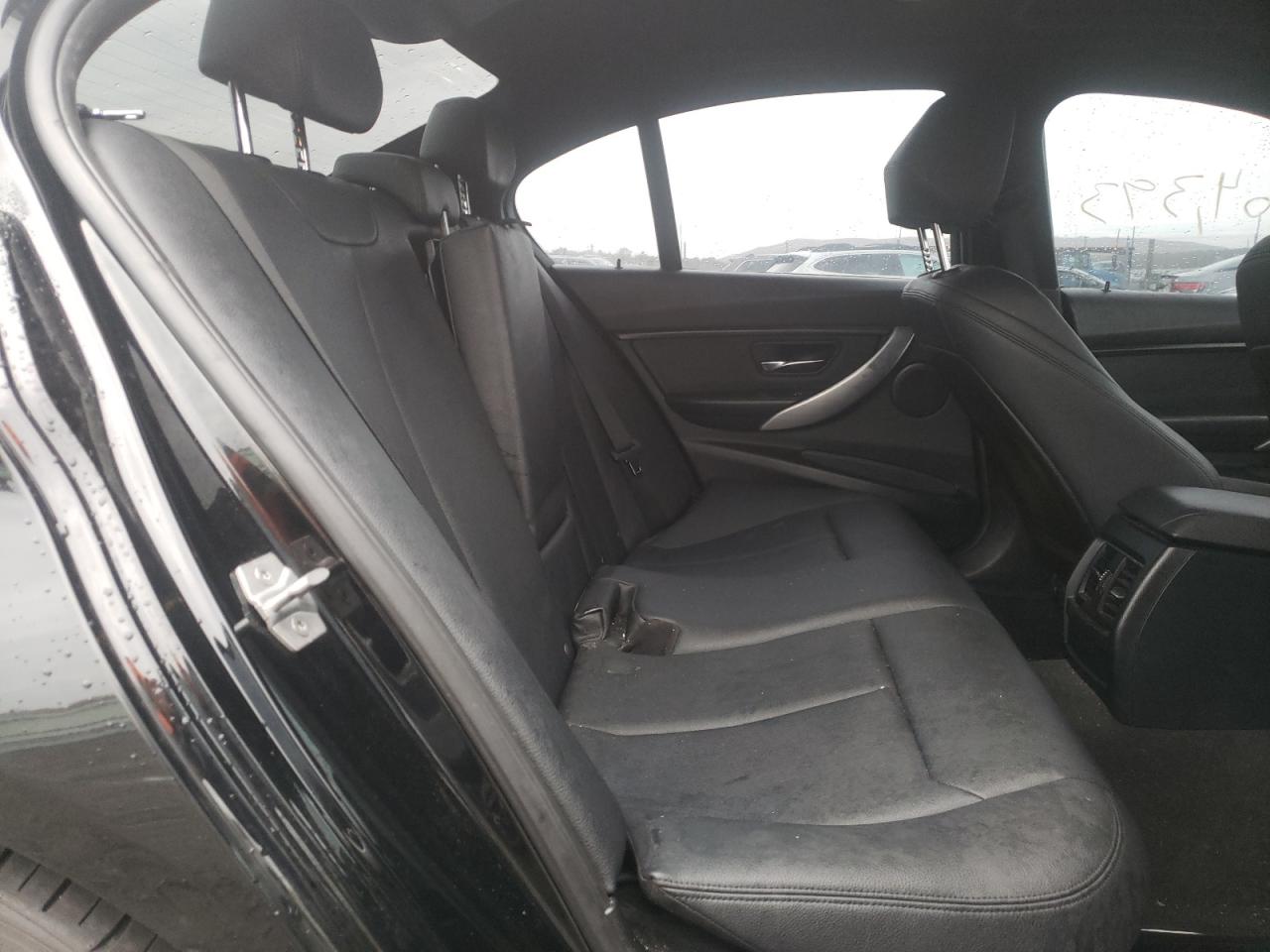 Photo 6 from auction – 2016 BMW 320 XI with VIN WBA8E5G53GNU19151