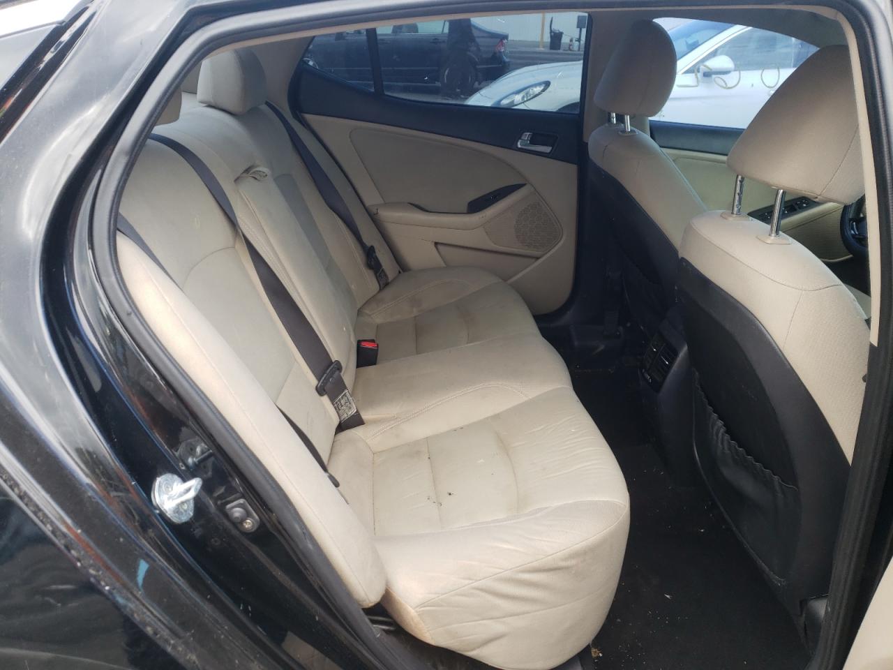 Photo 6 from auction – 2015 KIA OPTIMA HYB with VIN KNAGM4AD0F5083319