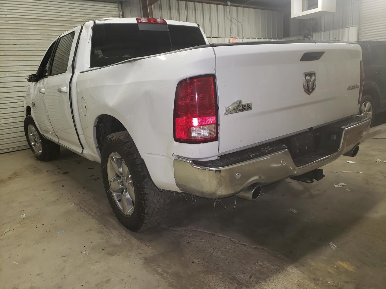 Photo 3 from auction – 2016 RAM 1500 SLT with VIN 3C6RR7LT9GG384305