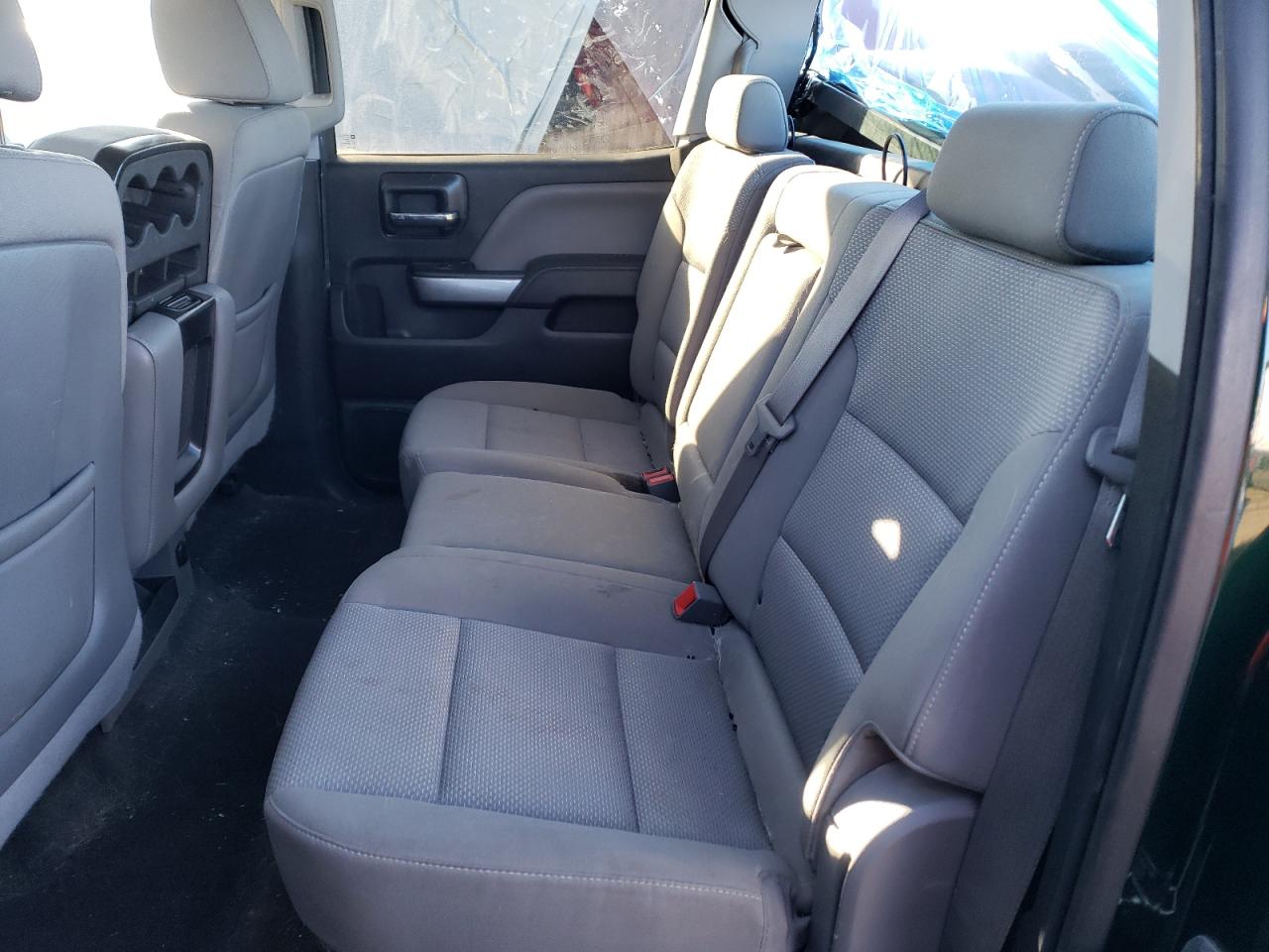 Photo 6 from auction – 2015 CHEVROLET SILVERADO with VIN 3GCUKREC3FG159120