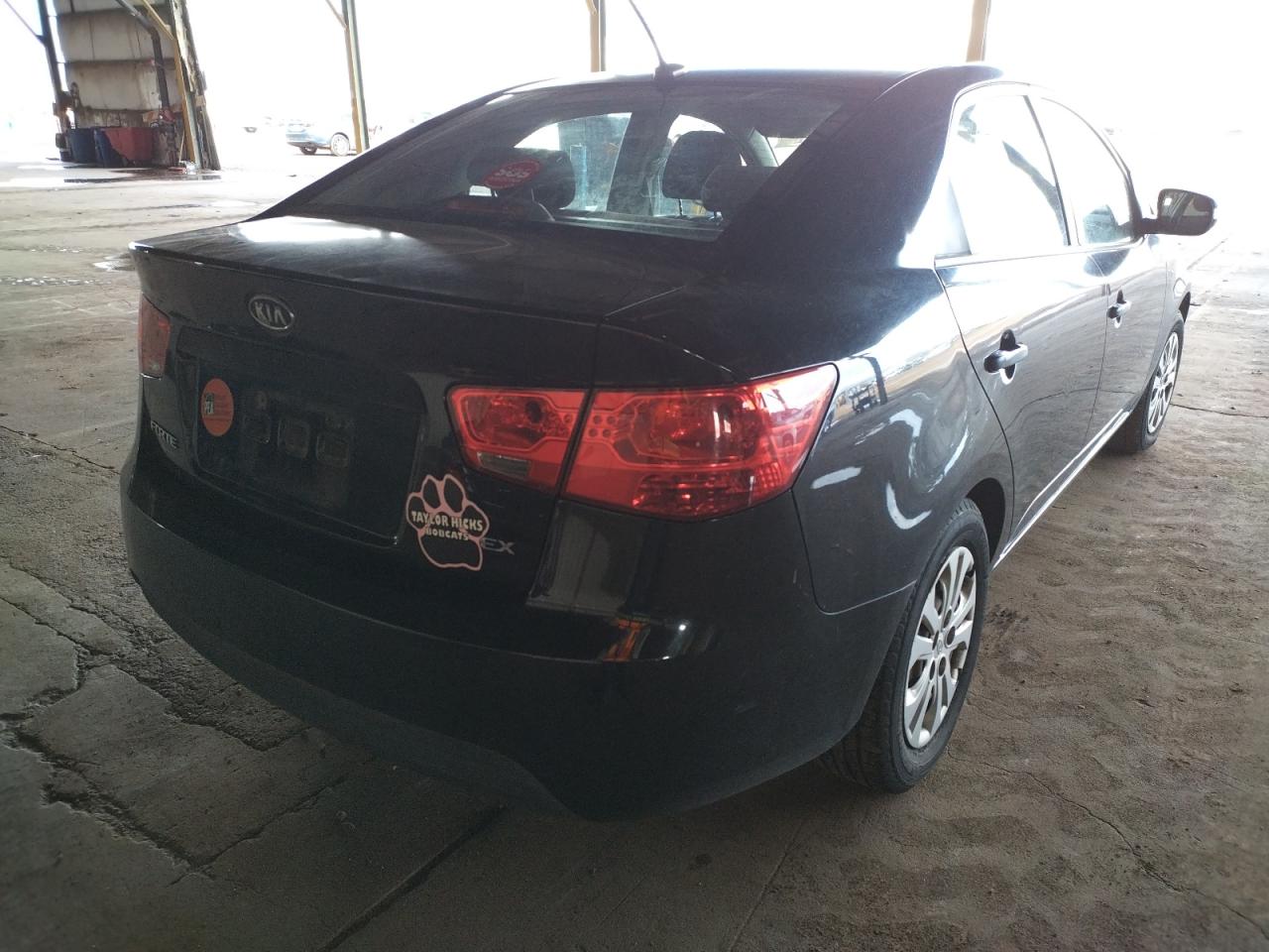 Photo 4 from auction – 2010 KIA FORTE EX with VIN KNAFU4A20A5837791