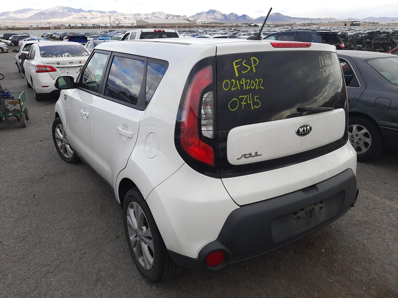 Photo 3 from auction – 2015 KIA SOUL + with VIN KNDJP3A51F7192931