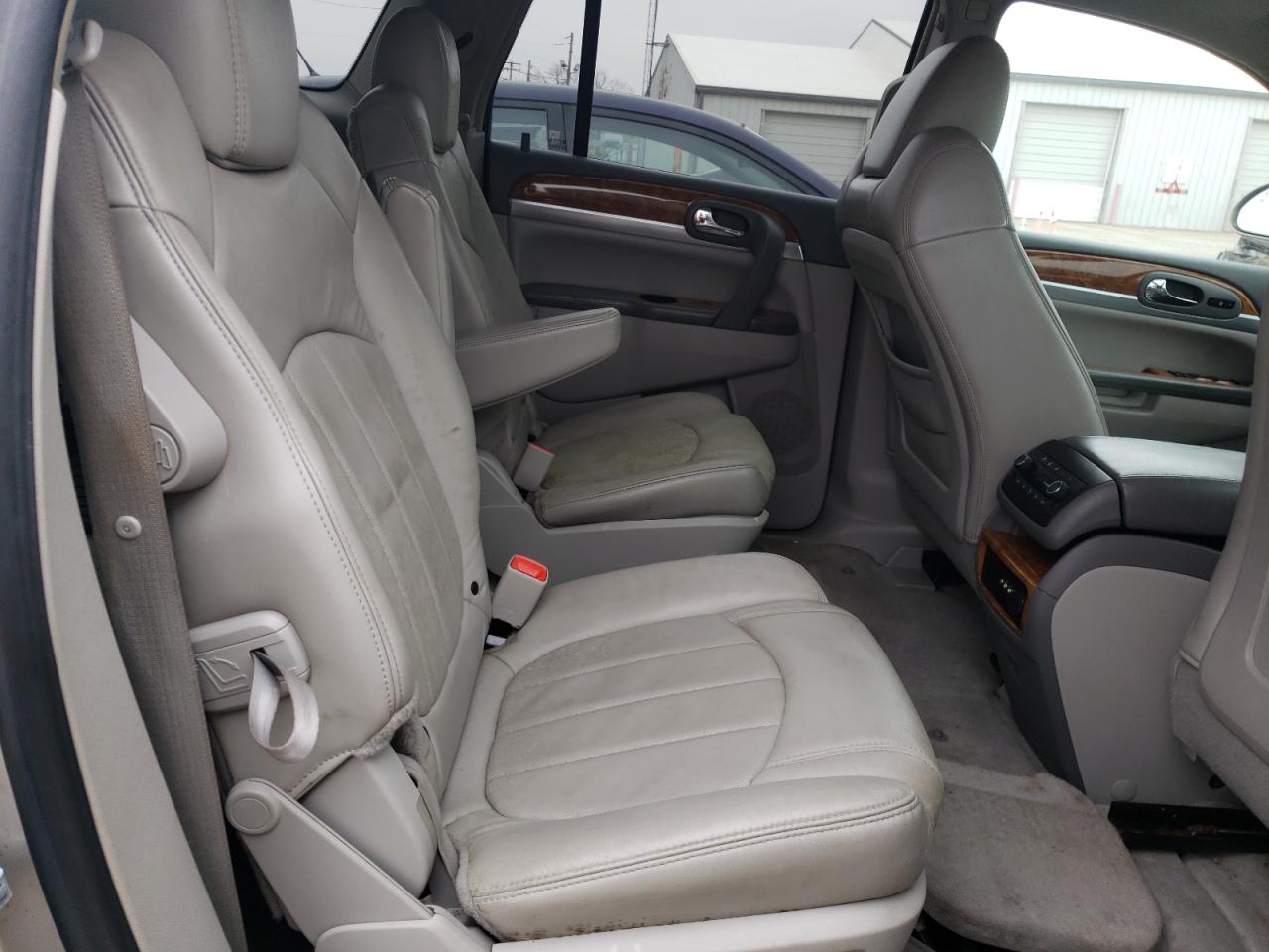 Photo 6 from auction – 2008 BUICK ENCLAVE CX with VIN 5GAER23778J270429