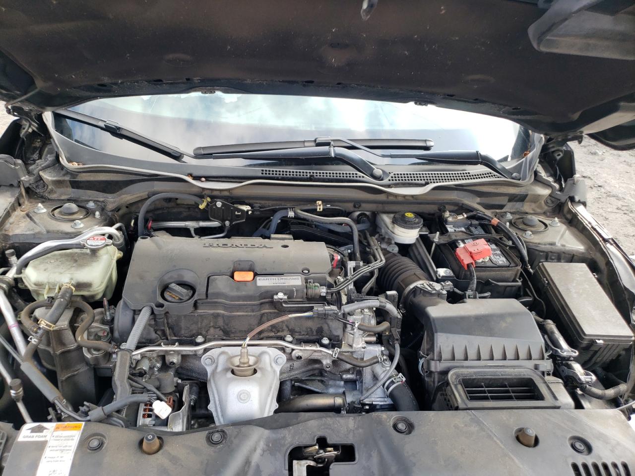 Photo 7 from auction – 2018 HONDA CIVIC EX with VIN 19XFC2F76JE015001