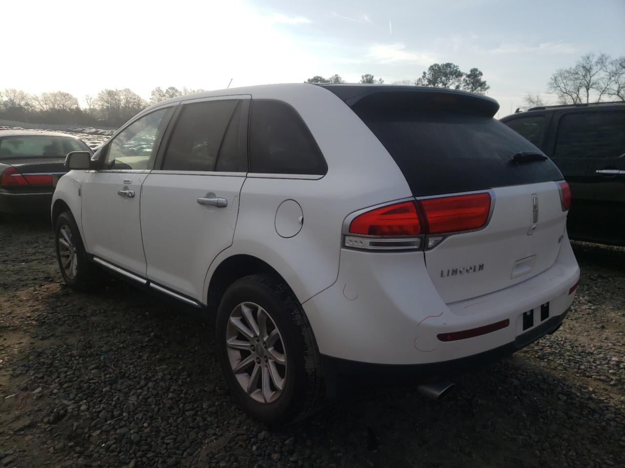 Photo 3 from auction – 2012 LINCOLN MKX with VIN 2LMDJ6JK0CBL09763