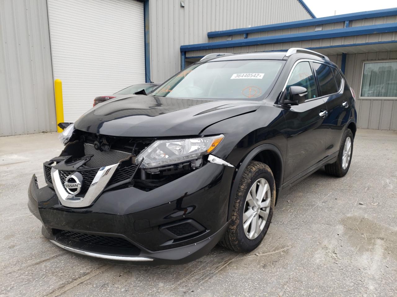 Photo 2 from auction – 2014 NISSAN ROGUE S with VIN 5N1AT2MVXEC753128