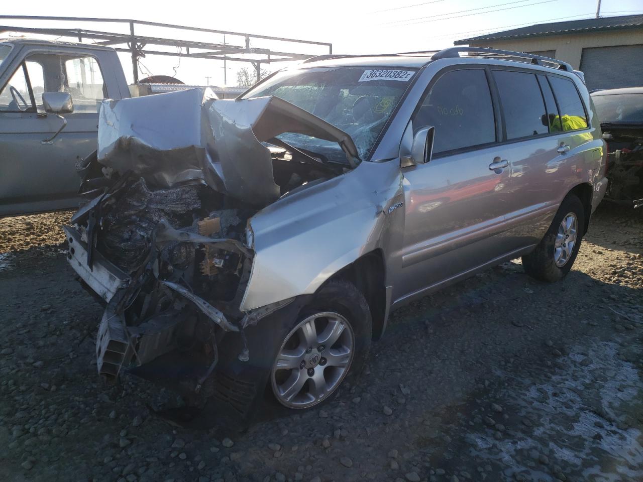Фото 2 с аукциона – 2001 TOYOTA HIGHLANDER с VIN JTEHF21A910006932