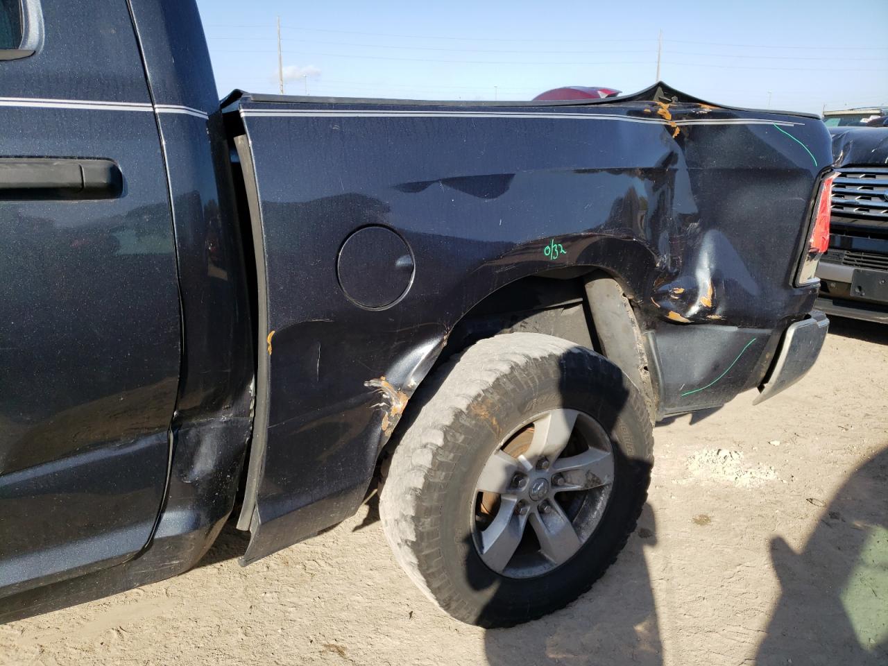 Photo 9 from auction – 2016 RAM 1500 ST with VIN 3C6RR6KT4GG142582