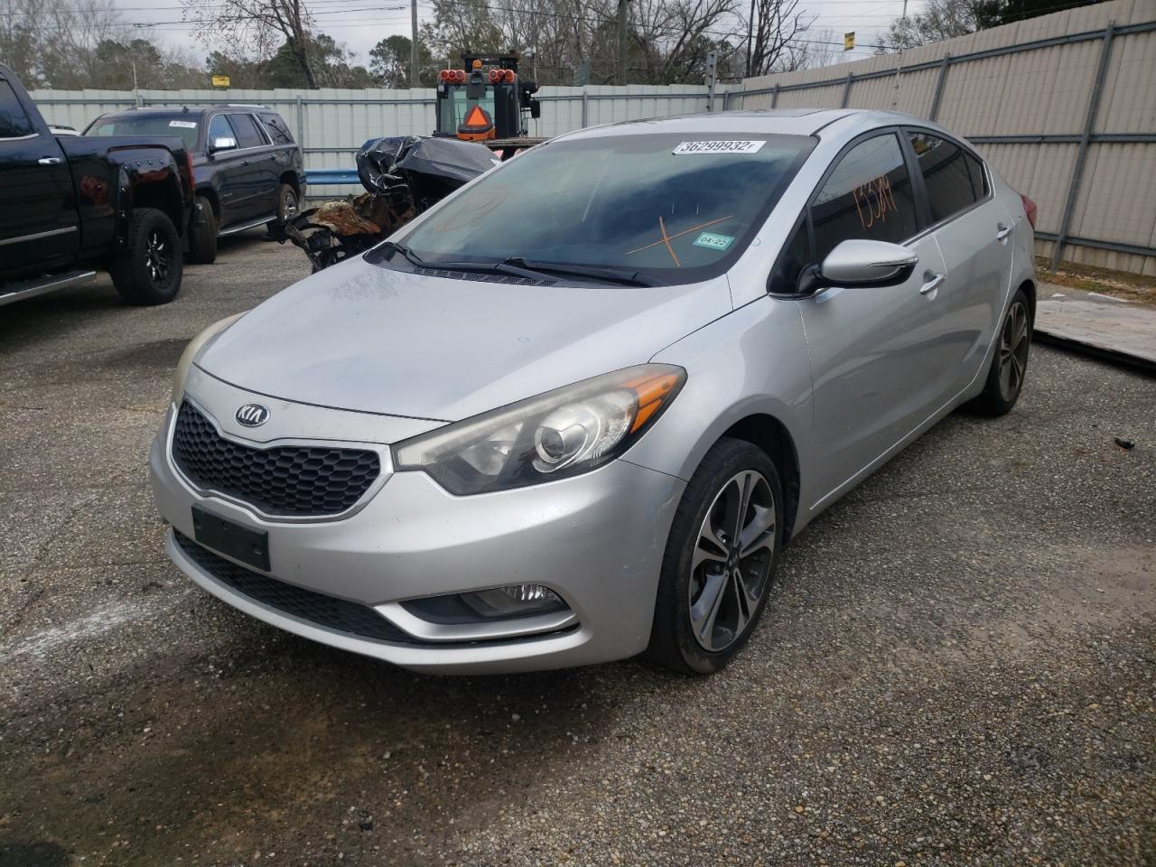 Photo 2 from auction – 2014 KIA FORTE EX with VIN KNAFZ4A86E5177221