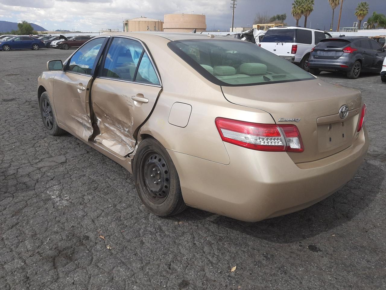 Photo 3 from auction – 2011 TOYOTA CAMRY BASE with VIN 4T1BF3EKXBU196782