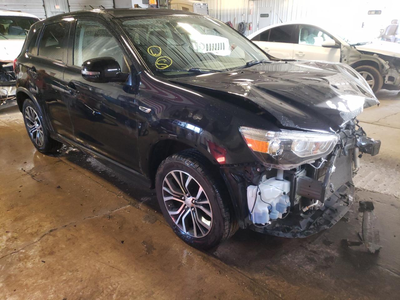 MITSUBISHI OUTLANDER 2016 with VIN JA4AR3AW8GZ045430 - Photo from auction