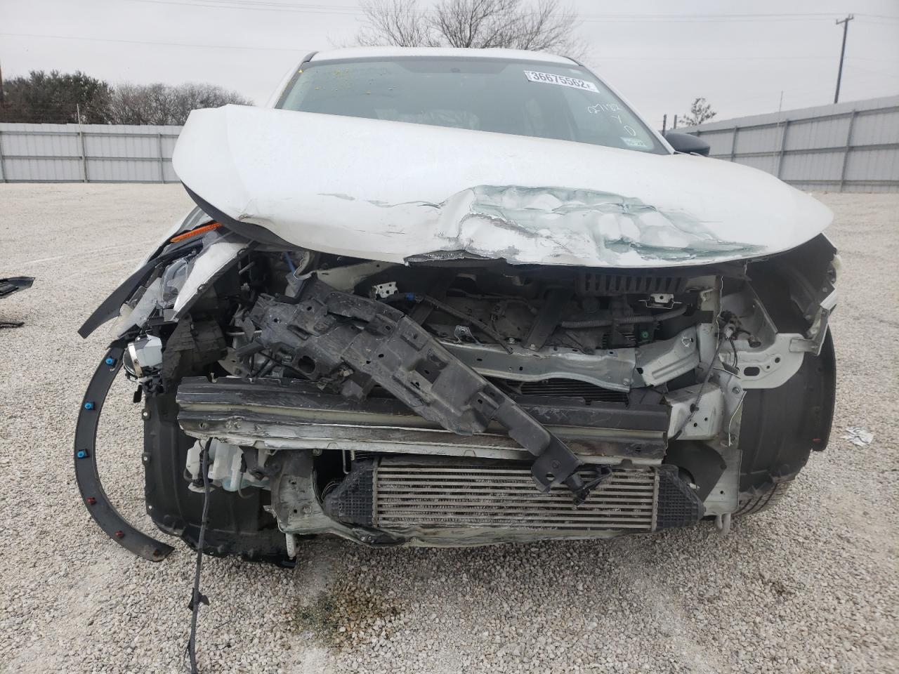 Photo 9 from auction – 2019 MITSUBISHI ECLIPSE CR with VIN JA4AT4AAXKZ021330