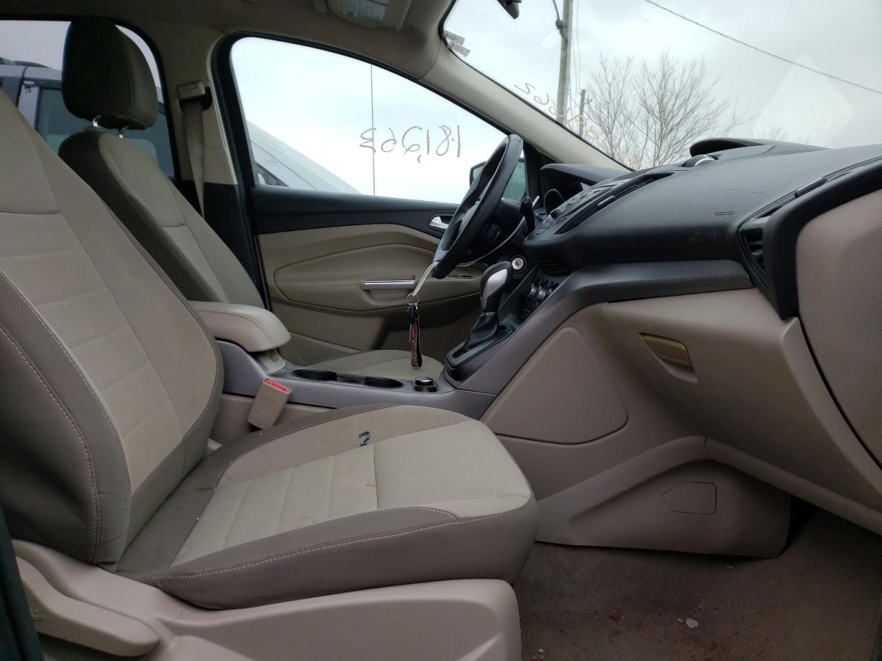 Photo 5 from auction – 2014 FORD ESCAPE SE with VIN 1FMCU0GX9EUC38851