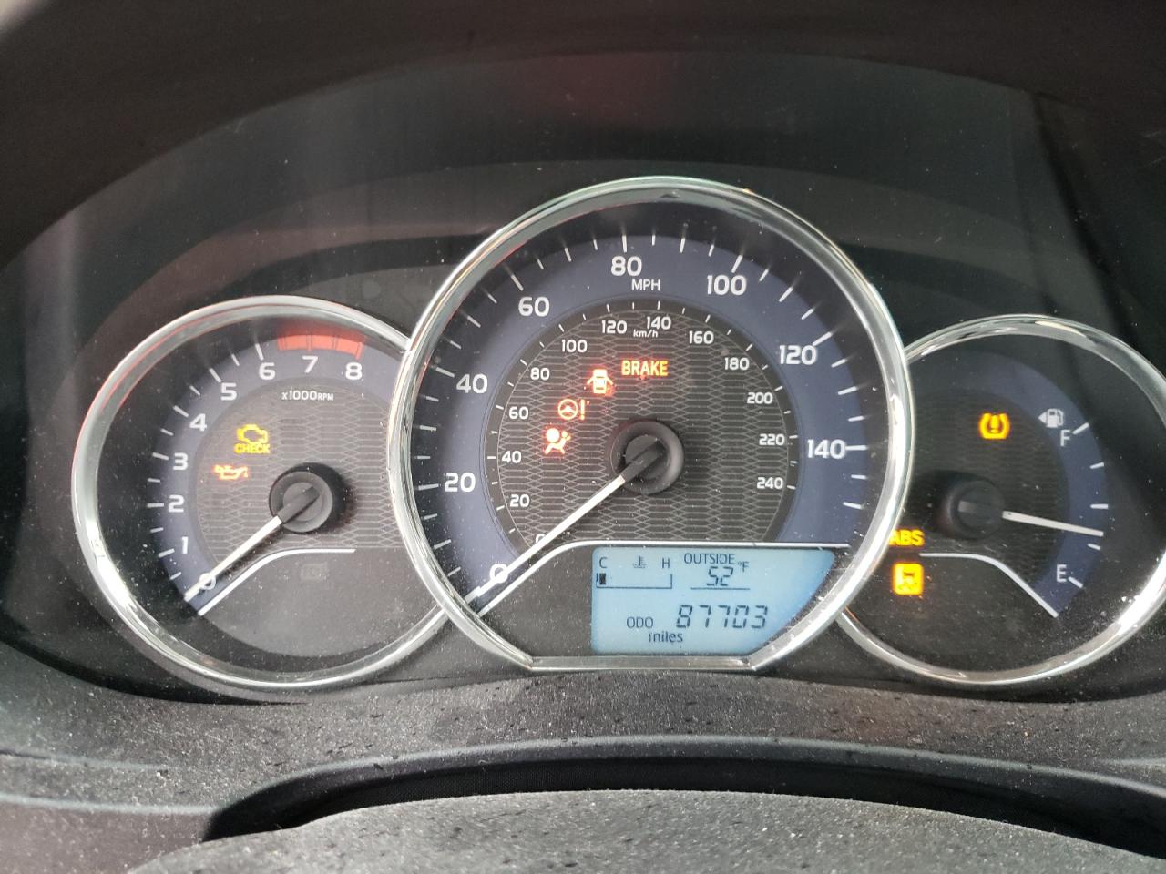 Photo 8 from auction – 2014 TOYOTA COROLLA L with VIN 5YFBURHE6EP085358
