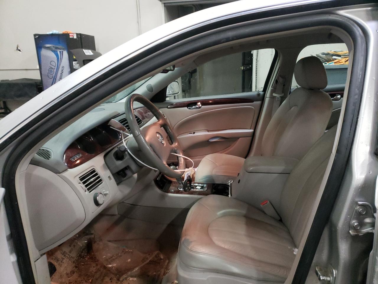 Zdjęcie 5 z aukcji – 2007 BUICK LUCERNE CX z VIN 1G4HD57207U132413