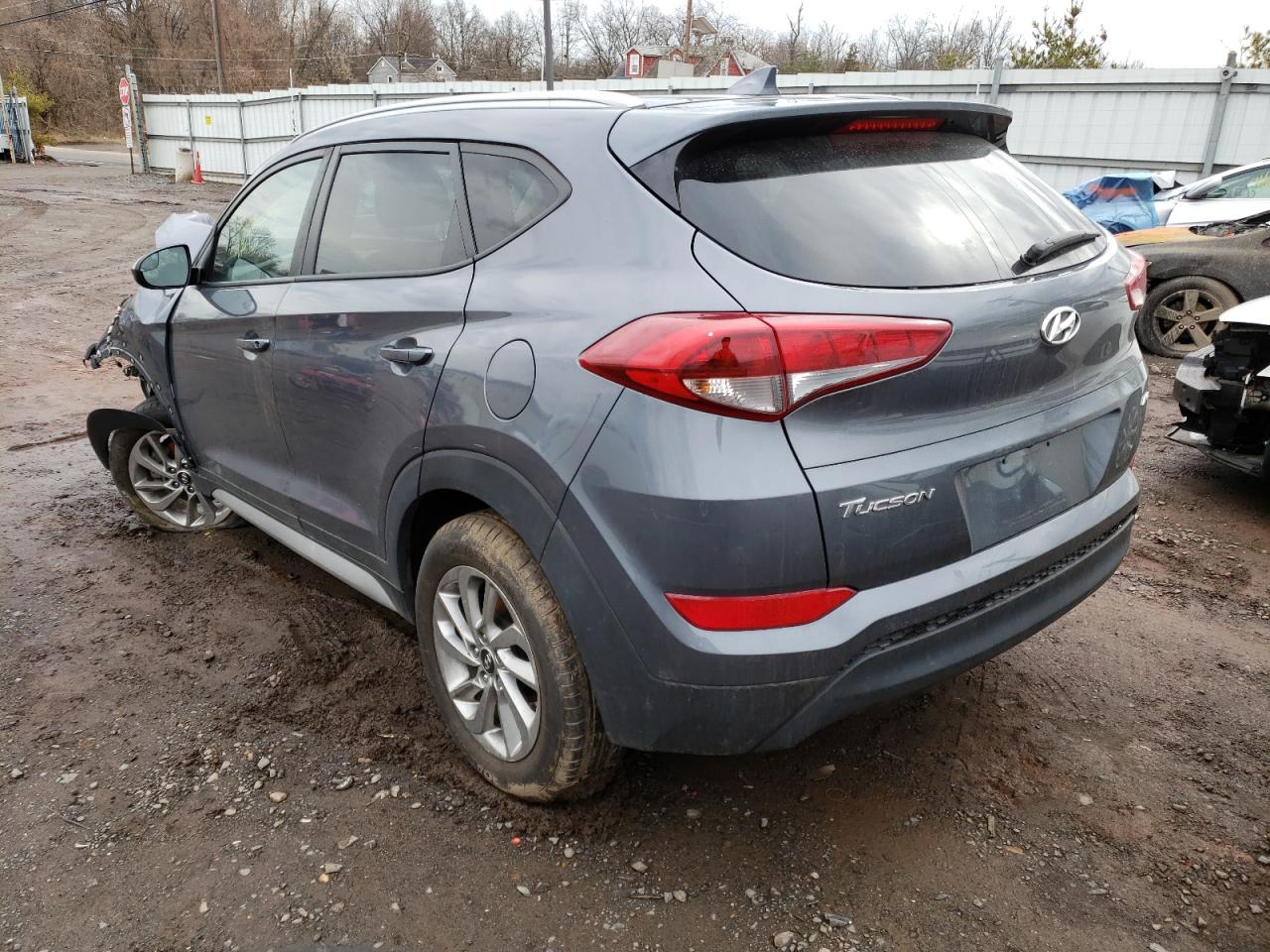Photo 3 from auction – 2018 HYUNDAI TUCSON SEL with VIN KM8J3CA4XJU716554