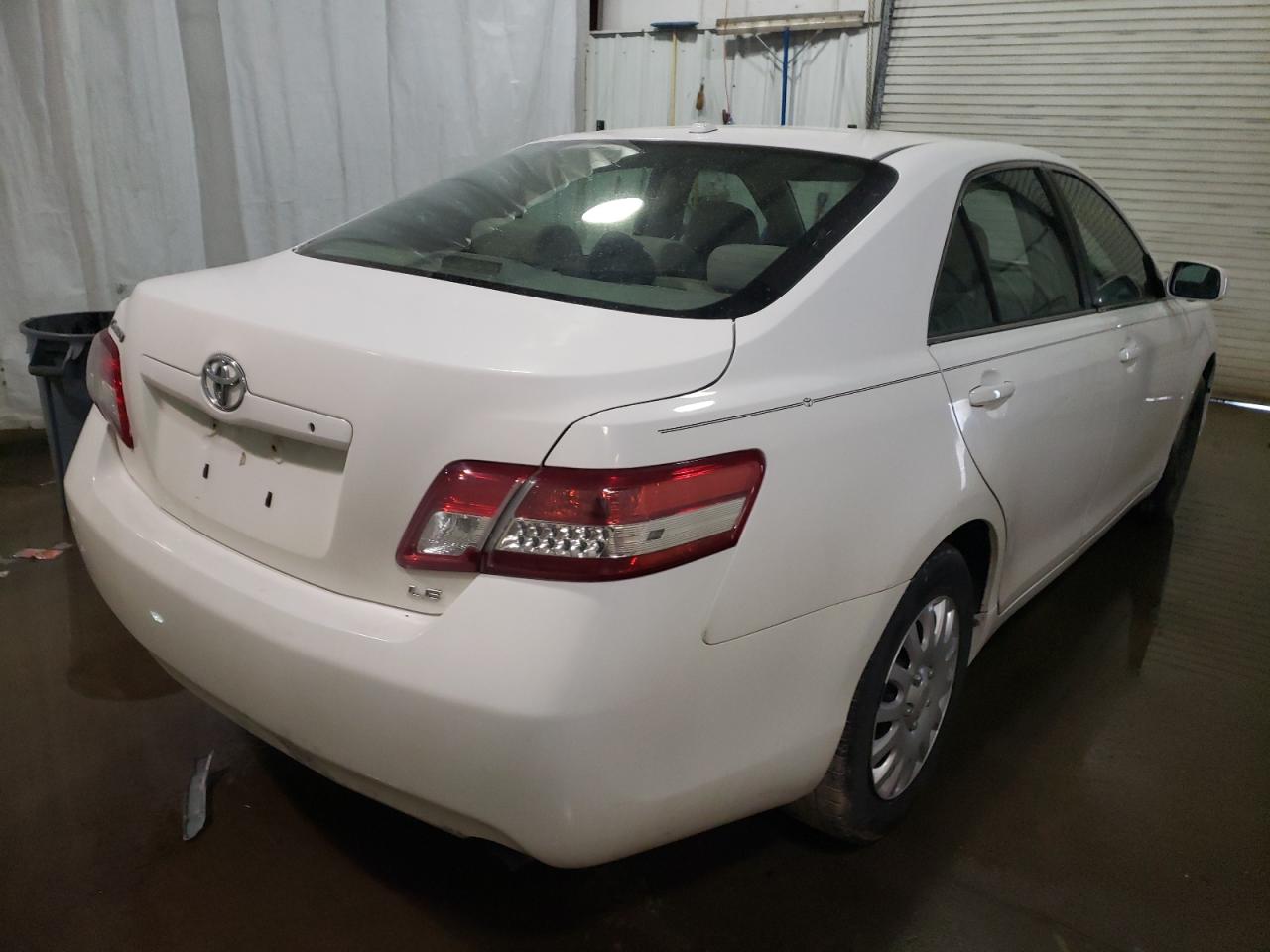 Photo 4 from auction – 2011 TOYOTA CAMRY BASE with VIN 4T4BF3EK3BR210396