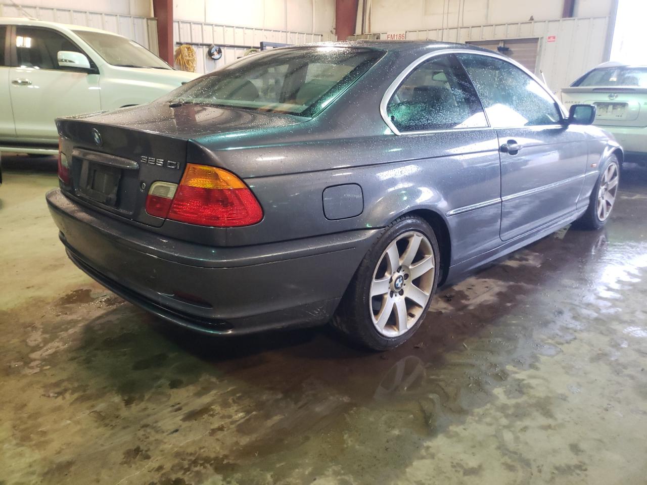 Photo 4 from auction – 2001 BMW 325 CI with VIN WBABN33481JW59107