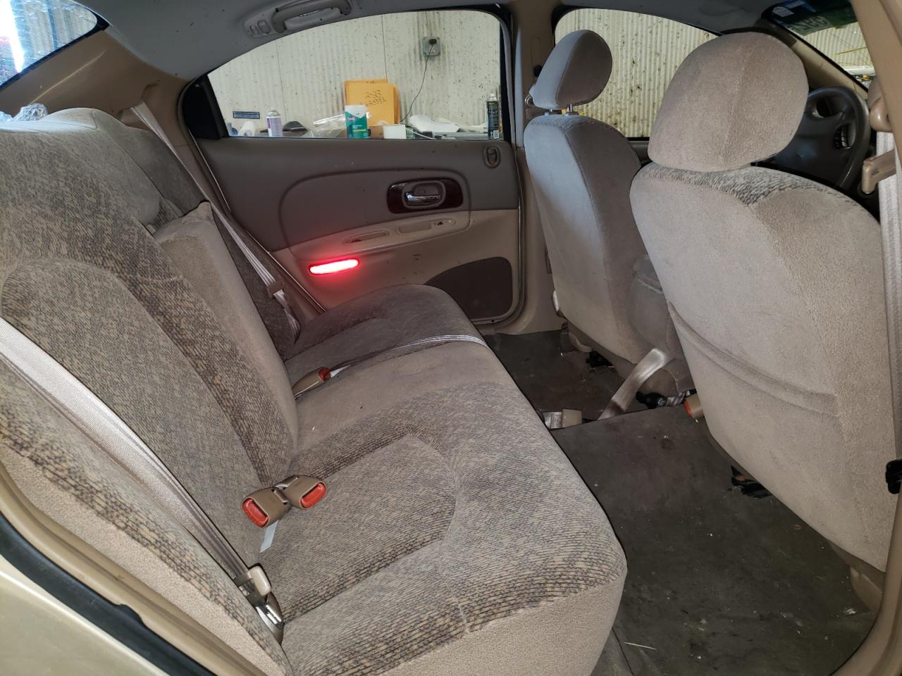 Photo 6 from auction – 2000 CHRYSLER CONCORDE L with VIN 2C3HD46R5YH327719
