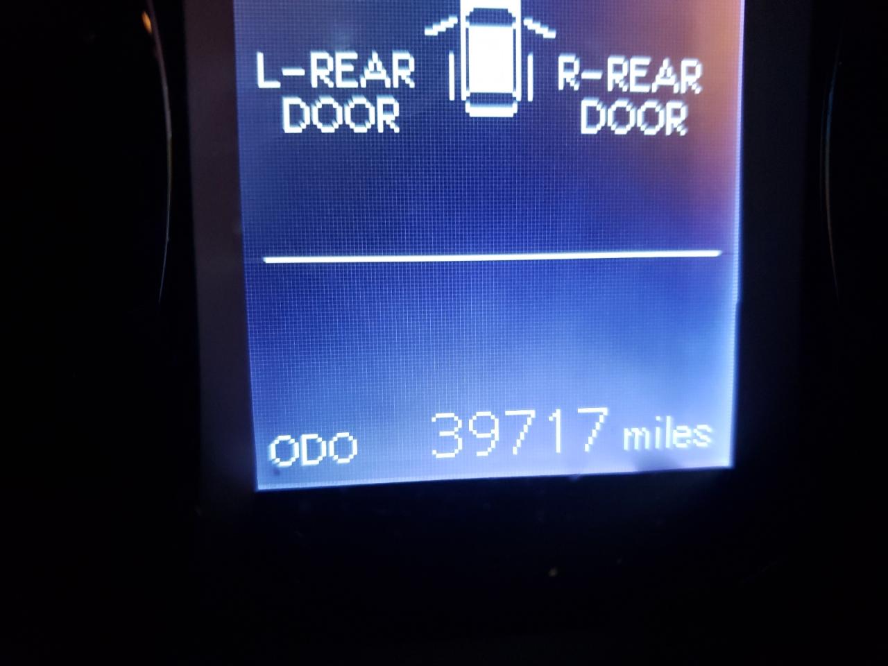 Photo 8 from auction – 2017 TOYOTA SIENNA LE with VIN 5TDJZ3DC5HS171318