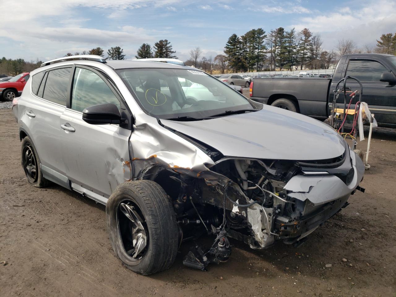 TOYOTA RAV4 LE 2016 with VIN 2T3ZFREVXGW241701 - Photo from auction