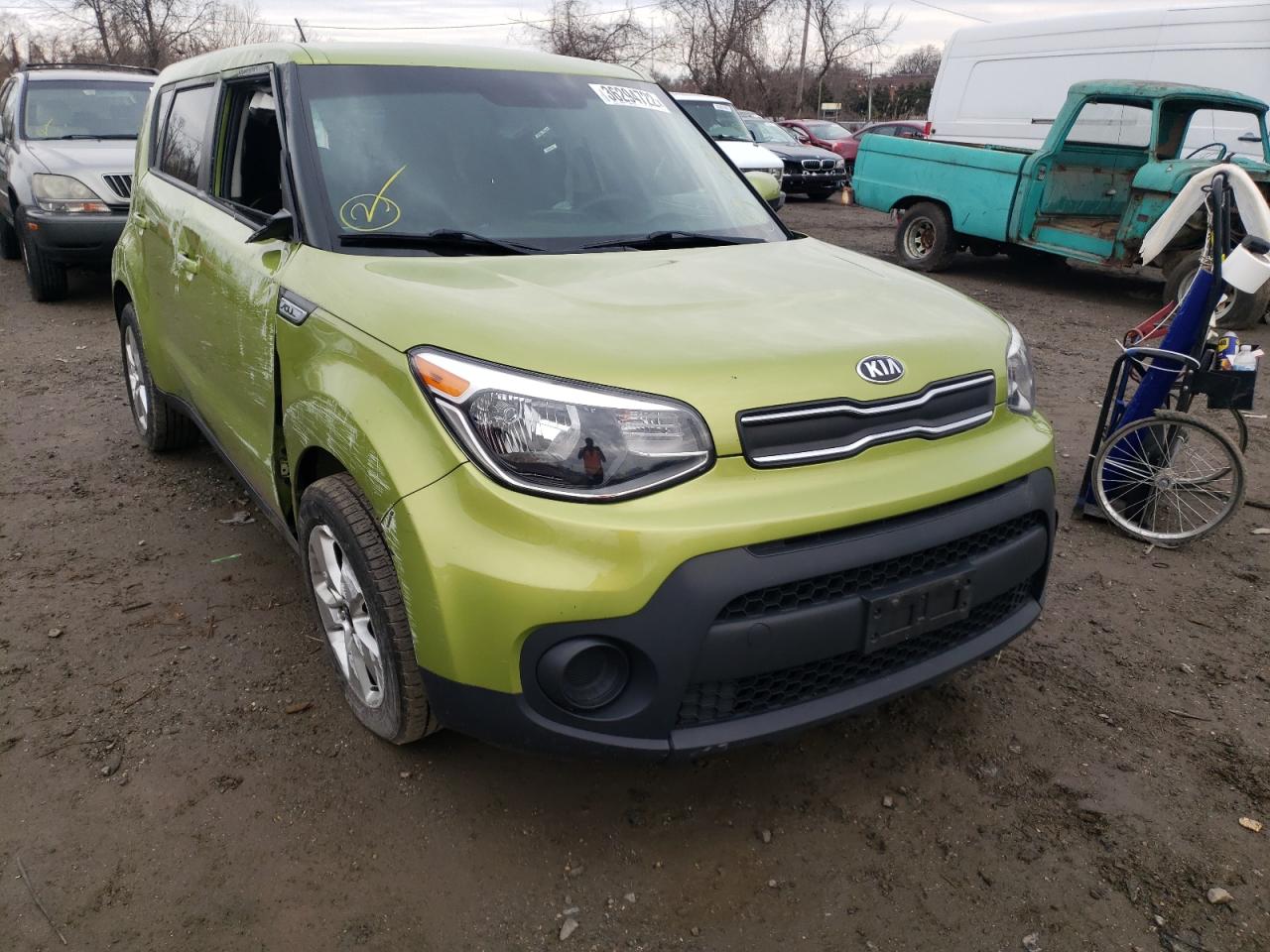 KIA SOUL 2018 with VIN KNDJN2A23J7902040 - Photo from auction
