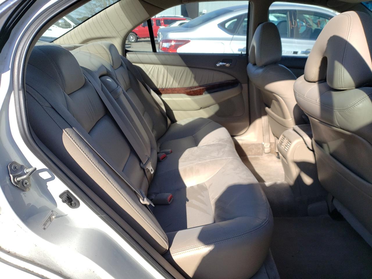 Photo 6 from auction – 2002 ACURA 3.2TL TYPE with VIN 19UUA56822A052513