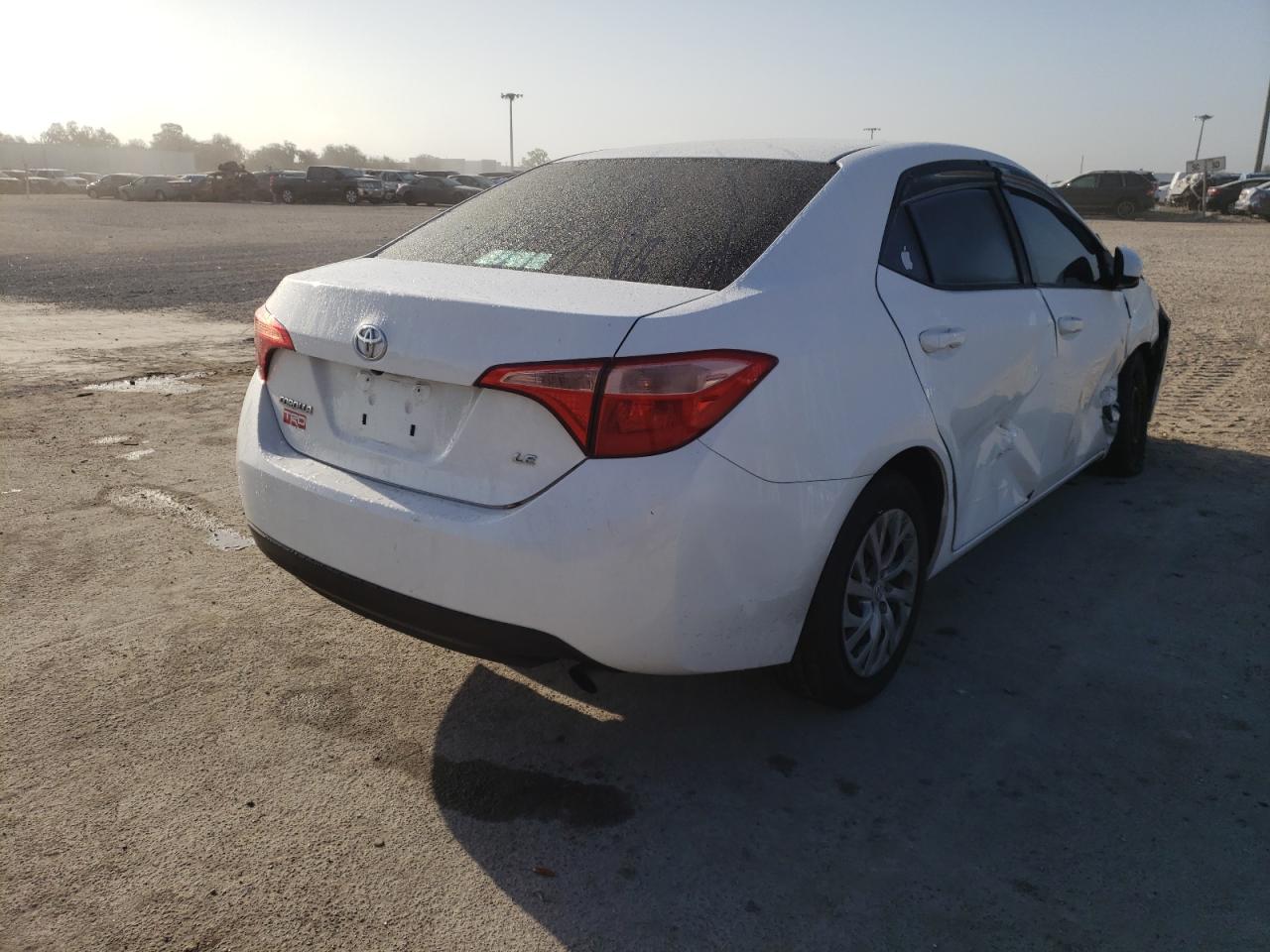 Photo 4 from auction – 2017 TOYOTA COROLLA L with VIN 2T1BURHE8HC866631