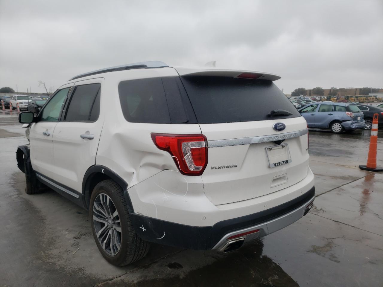 Foto 3 de la subasta – 2017 FORD EXPLORER P con VIN 1FM5K8HT3HGA75335