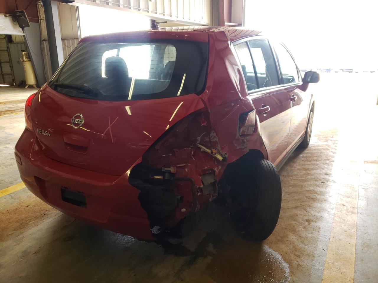 Photo 4 from auction – 2011 NISSAN VERSA S with VIN 3N1BC1CP1BL517704