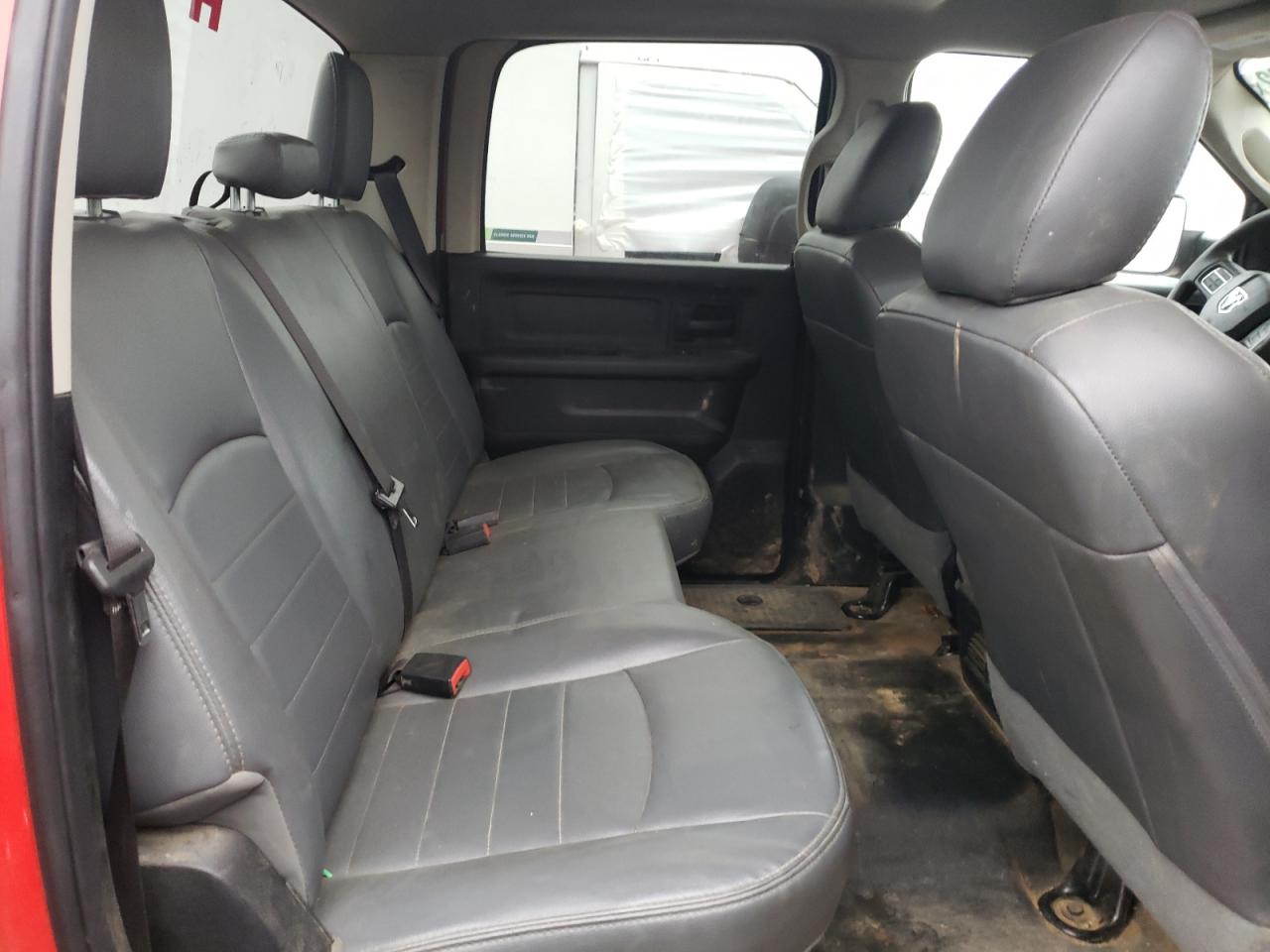 Photo 6 from auction – 2018 RAM 3500 ST with VIN 3C63RRGL1JG311996