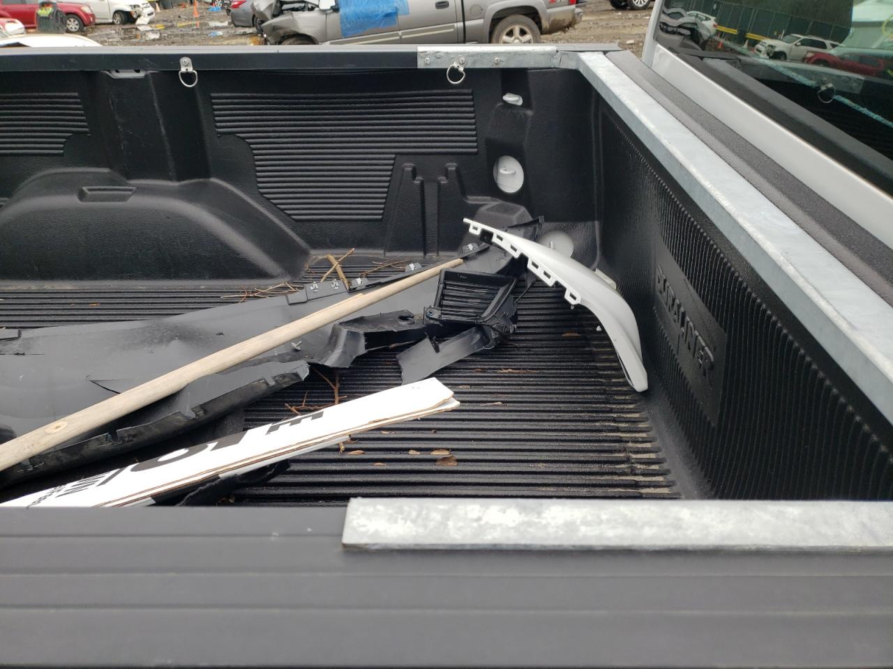 Photo 6 from auction – 2021 CHEVROLET SILVERADO with VIN 3GCNWAEF3MG477871