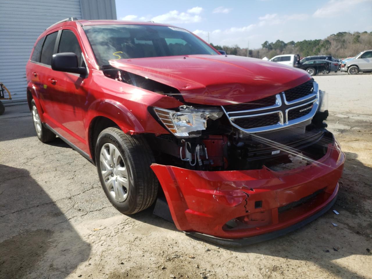 DODGE JOURNEY SE 2020 with VIN 3C4PDCAB2LT280855 - Photo from auction