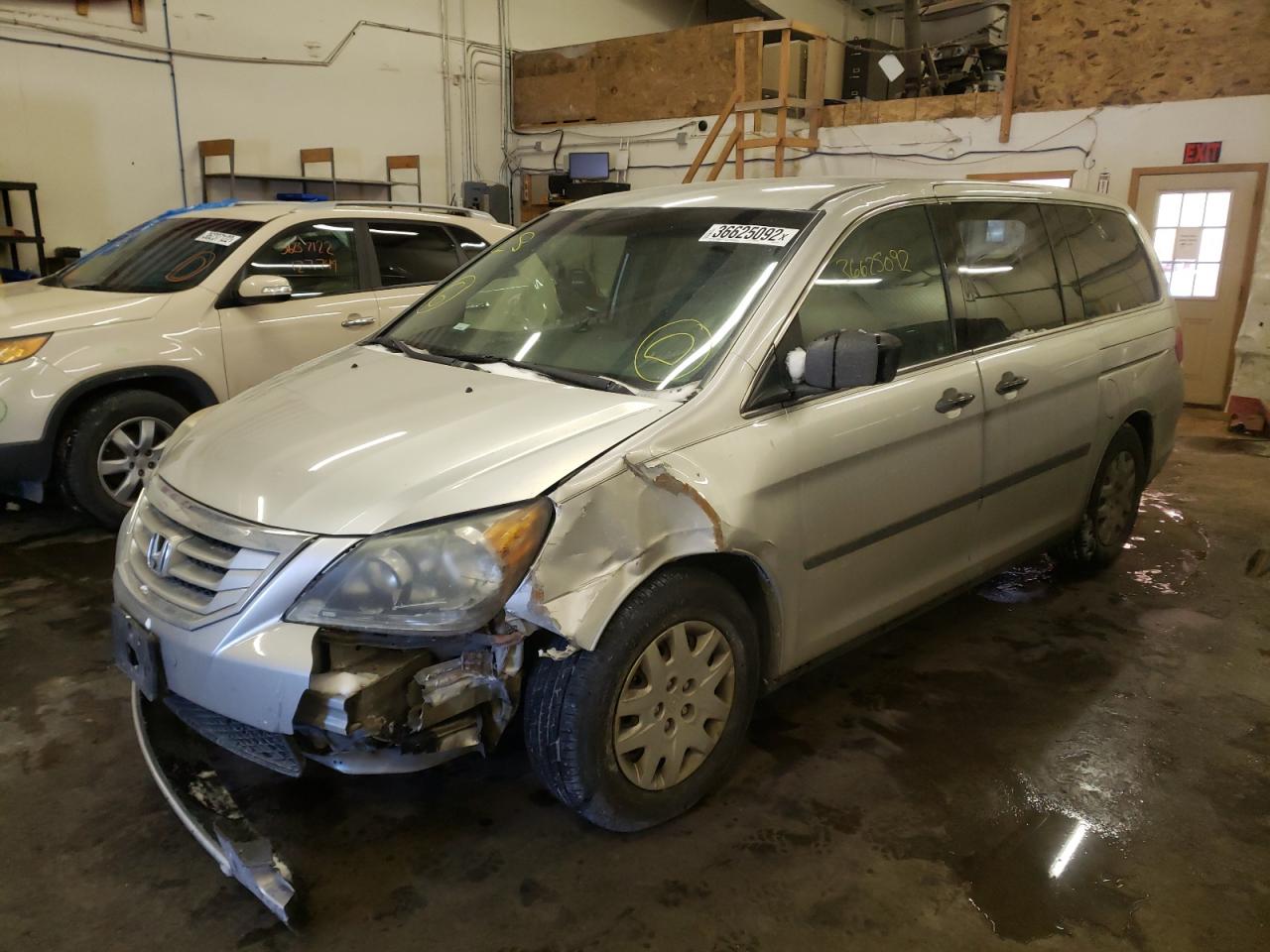 Photo 2 from auction – 2008 HONDA ODYSSEY LX with VIN 5FNRL38238B024599