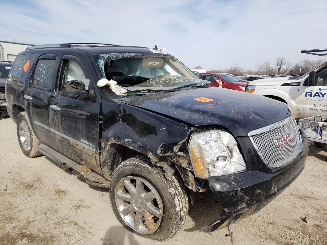 GMC YUKON DENA 2013 with VIN 1GKS2EEF8DR161618 - Photo from auction