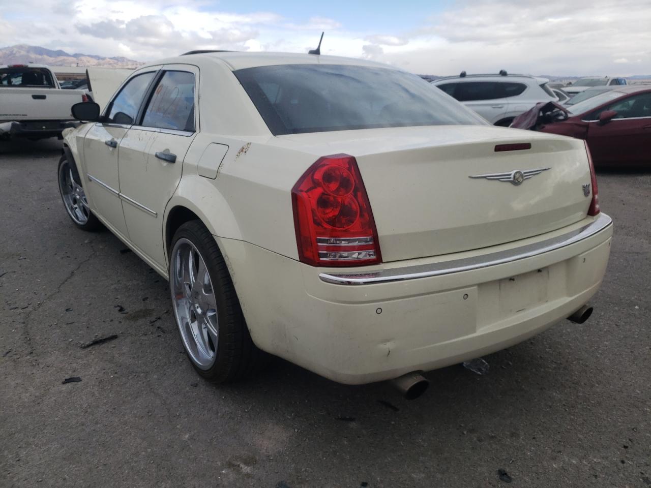 Photo 3 from auction – 2008 CHRYSLER 300C with VIN 2C3LA63H48H259312