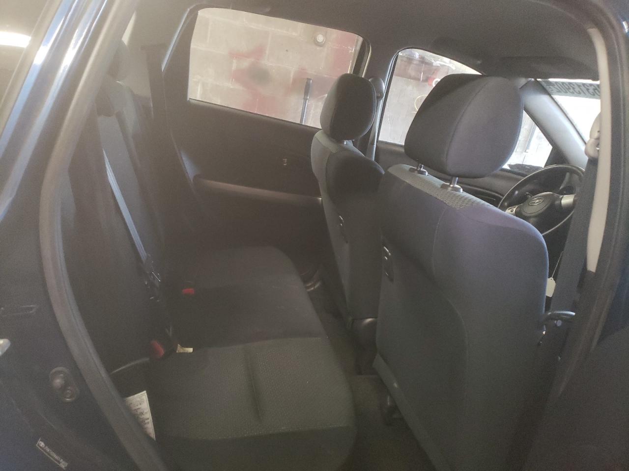 Photo 6 from auction – 2006 TOYOTA SCION XA with VIN JTKKT624660145693