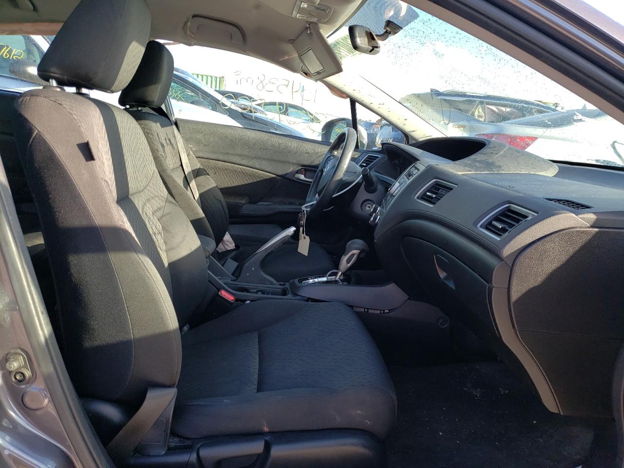 Photo 5 from auction – 2015 HONDA CIVIC LX with VIN 19XFB2F57FE087186