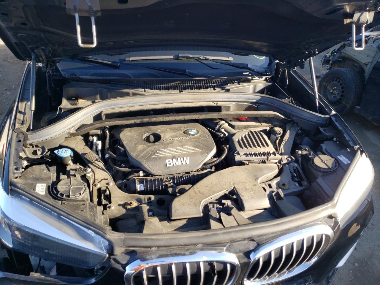 Photo 7 from auction – 2018 BMW X1 XDRIVE2 with VIN WBXHT3C34J5F93048