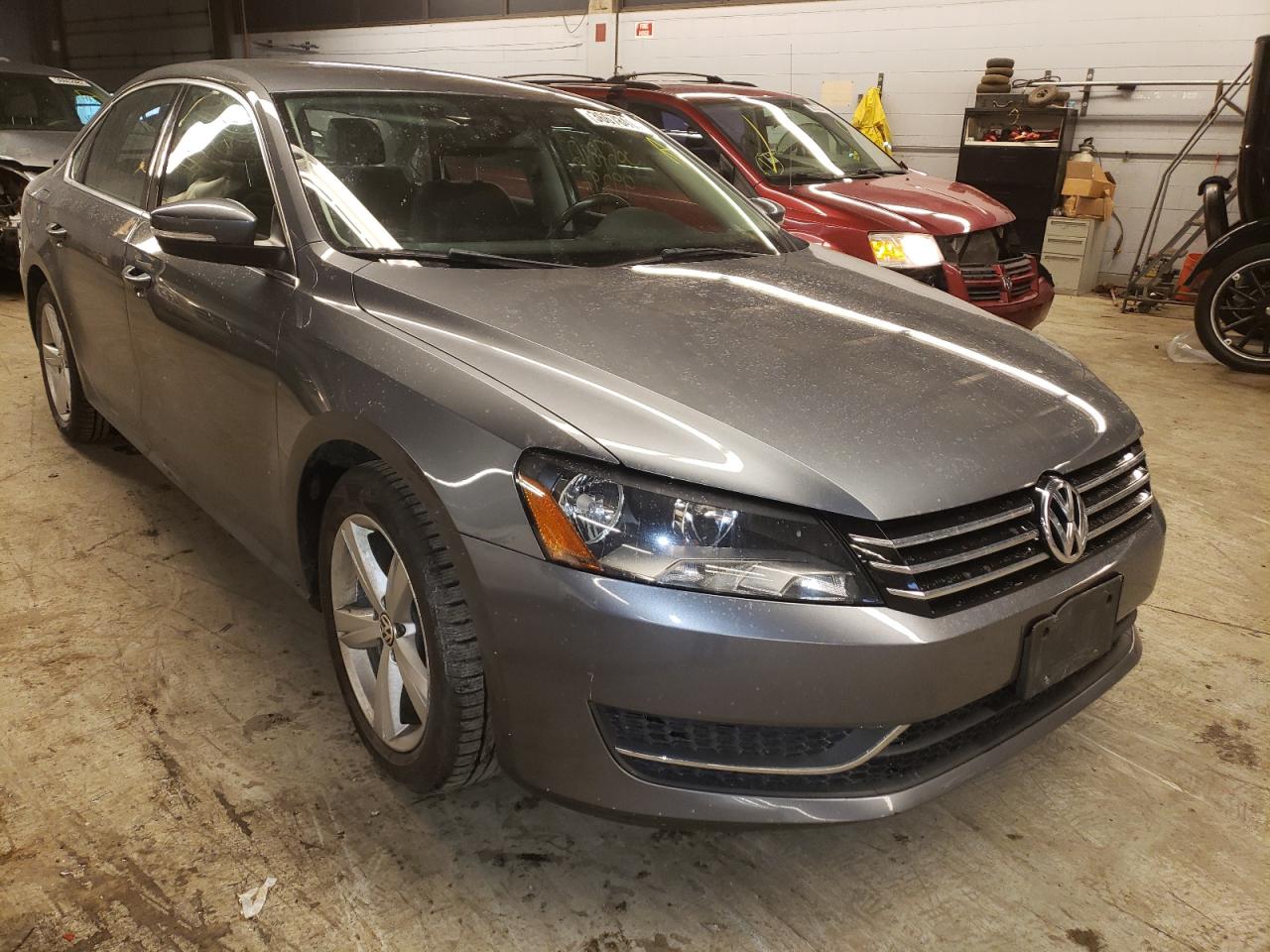 VOLKSWAGEN PASSAT SE 2014 with VIN 1VWBP7A34EC003430 - Photo from auction