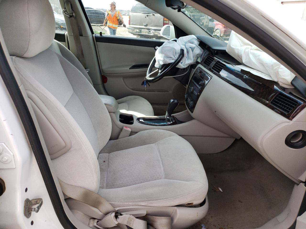 Photo 5 from auction – 2012 CHEVROLET IMPALA LT with VIN 2G1WG5E35C1150032